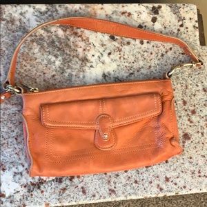 ❌ SOLD ❌ Small orange leather Liz Claiborne clutch w/strap